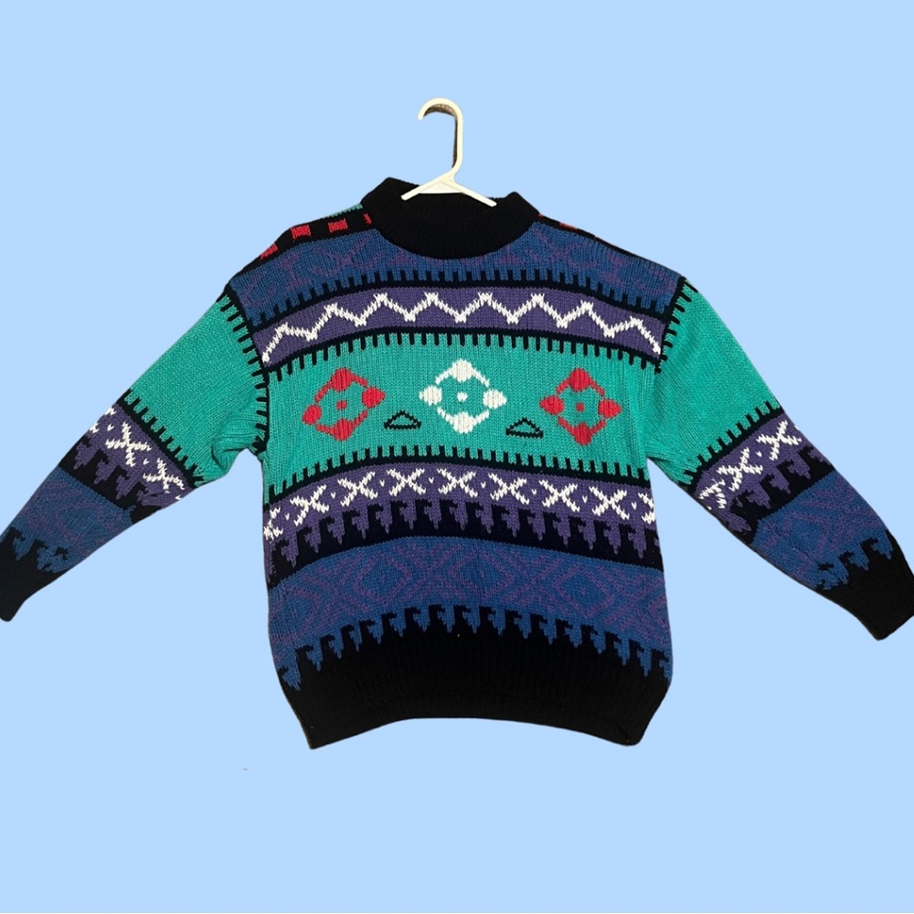 SZ L Vintage Crochet Sweater